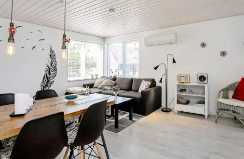 Vestero Havn House | 4 star holiday home in Læsø