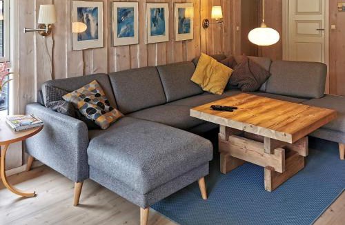 Grønhøj House | 4 star holiday home in Løkken