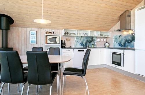 Nr. Lyngby Strand House | 4 star holiday home in Løkken