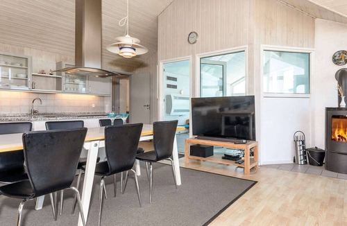 Grønhøj House | 4 star holiday home in Løkken