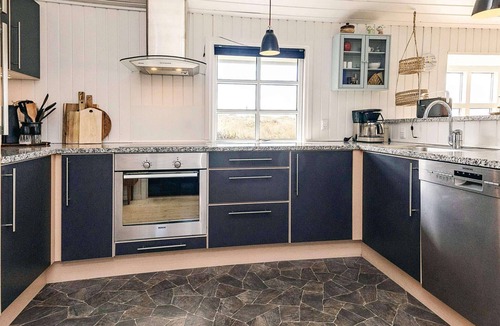 Grønhøj House | 4 star holiday home in Løkken