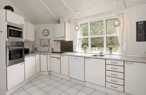 Grønhøj House | 4 star holiday home in Løkken