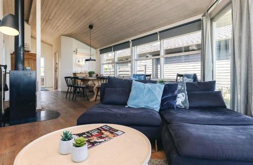 Hasmark Strand House | 4 star holiday home in Otterup