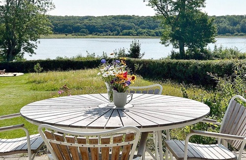 Ronde House | 4 star holiday home in Rønde-By Traum