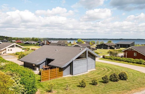Grønninghoved Strand House | 4 star holiday home in Sj lund