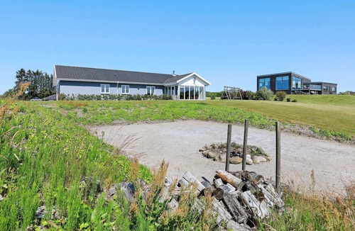 Sundstrup House | 4 Star Holiday Home in Skals