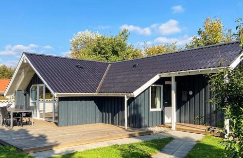 Skovmose House | 4 star holiday home in Sydals