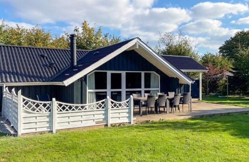 Skovmose House | 4 star holiday home in Sydals