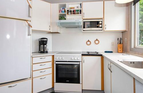 Mommark Strand House | 4 star holiday home in Sydals