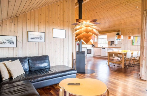 Skaven Strand House | 4 star holiday home in Tarm