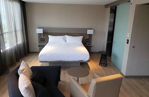 Portland Hotel | 4-Star Hotel ∙ AC Hotel by Marriott Portland Downtown/Waterfront, ME
