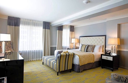 Downtown Tulsa Hotel | 4-Star Hotel ∙ Ambassador Hotel Tulsa, Autograph Collection