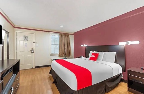 Tulsa Hotel | 4-Star Hotel ∙ OYO Hotel Tulsa N Sheridan Rd & Airport