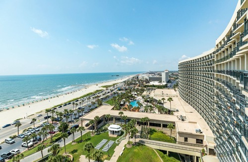 Galveston Apartment | 4-star resort oceanfront condo with pools & hot tubs - beautiful ocean views