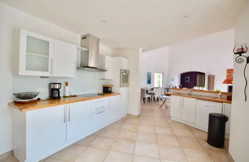 Cap d'Agde Villa | 4 STAR VILLA 8 PERS 136 M2 CAP D'AGDE HEATED POOL GARDEN 1000 M2