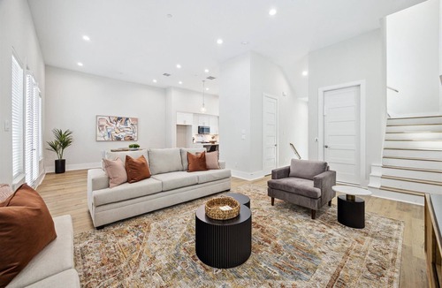 Spring Branch Central House | 4-Story,Rooftop Deck in Houston