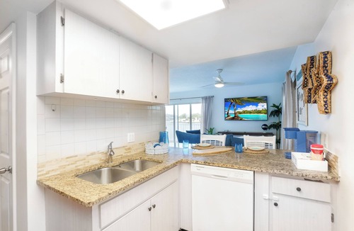 Indian Rocks Beach Condo | 4 Unit Beach Condo Building with dock, sleeps 24