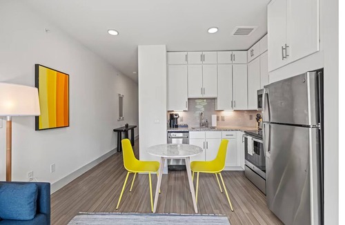 Waller Creek District Hotel | 4 Units | Chic Central Austin Unit Near Top Attractions, Dining & Entertainment