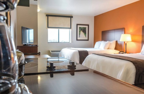 Sioux Falls Hotel | 4 Units | Spacious Stay | Sioux Falls Southside