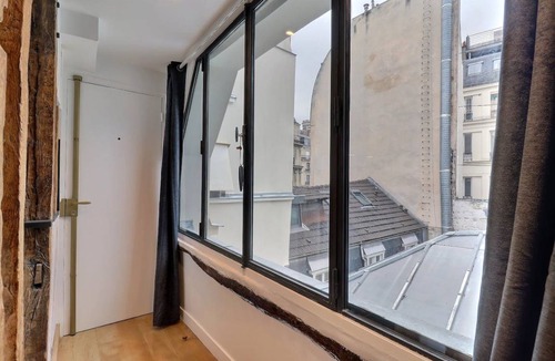 6th Arrondissement Apartment | 40 m² Apartment ∙ 1 bedroom ∙ 2 guests
