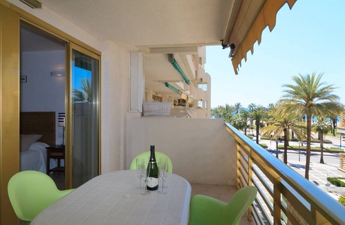 Salou City Centre Apartment | 40 m² Apartment ∙ 1 bedroom ∙ 4 guests