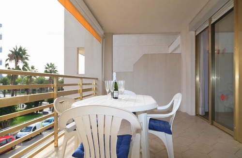 Salou City Centre Apartment | 40 m² Apartment ∙ 1 bedroom ∙ 4 guests
