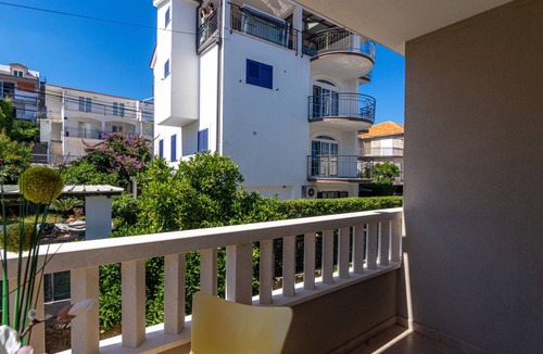 Municipality of Trogir Apartment | 40 m² Apartment ∙ 1 bedroom ∙ 4 guests