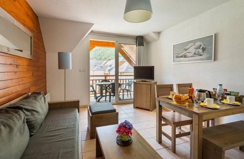 Saint-Mamet Apartment | 40 m² Apartment ∙ 1 bedroom ∙ 4 guests