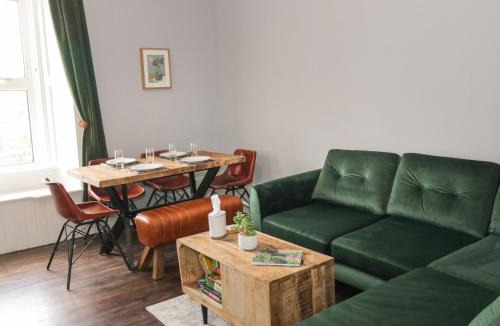 Aberdour Apartment | 40 Main Street