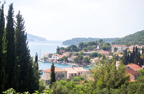 Zaton Villa | 400 m² Villa ∙ 4 bedrooms ∙ 8 guests
