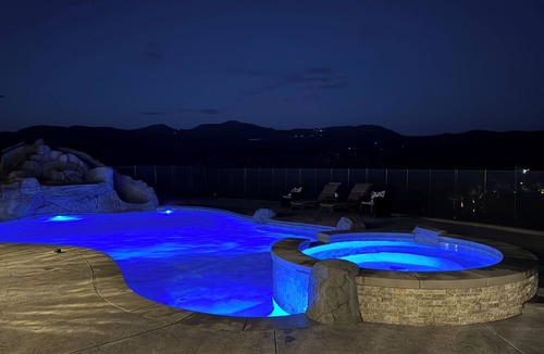 Escondido House | 4000+ Sqft Modern Ranch on 10+ Acres with Resort Style Pool and Spa - Views!