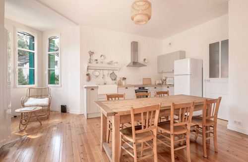 La Baule-Escoublac Apartment | 400m from the beach, 4 adults and 4 children