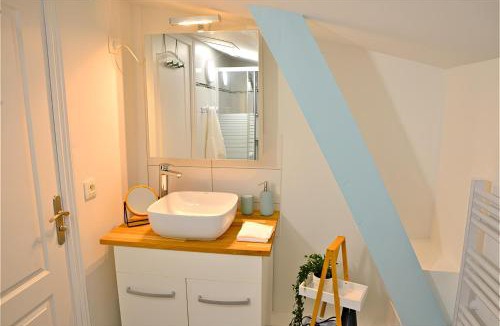 Sainte-Anne - Faubourg Noyon Apartment | 400m gare&centre ville, sèche linge, local vélo