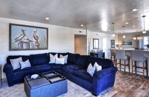 Townsite Condo | 401B Marina Del Mar Penthouse Harbor & Ocean View