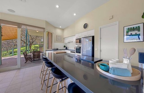 Buckland House | 401Buckland, Buckland