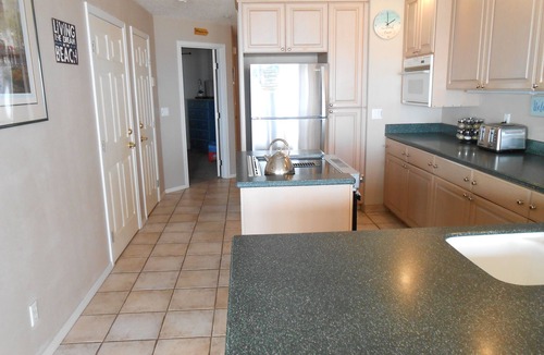 Seaside Condo | #402 - 4th Floor Large Oceanfront Condominium