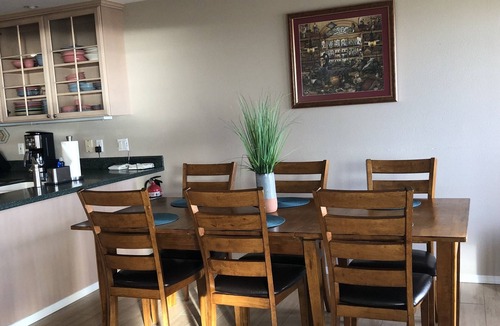 Seaside Condo | #402 - 4th Floor Large Oceanfront Condominium