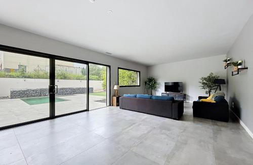 Villelongue-dels-Monts Villa | 4097 - Villa contemporaine avec piscine