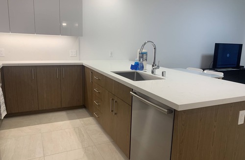 Ala Moana Condo | 40th Floor One Bedroom Condo