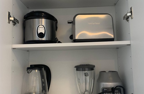 Ala Moana Condo | 40th Floor One Bedroom Condo