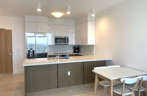 Ala Moana Condo | 40th Floor One Bedroom Condo