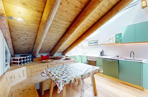 Celerina-Schlarigna Apartment | 4½-room apartment on the 1st and 2nd floor.