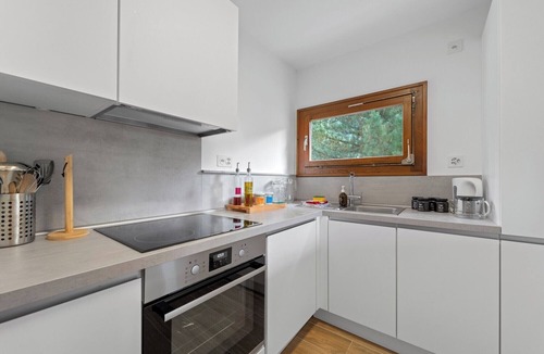 Surlej Apartment | 4½ - room apartment on the first floor, entrance with small wardrobe, living/d