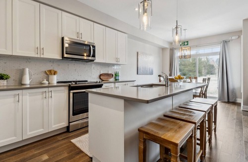 The Blue Mountains Villa | 41 Snowbridge: Free Shuttle to Village