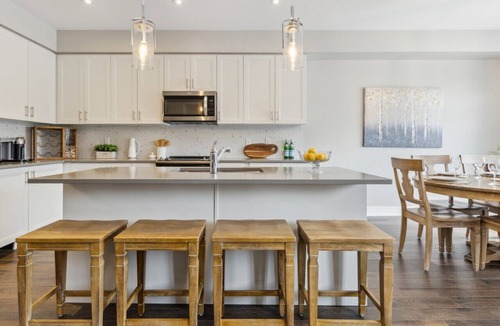 The Blue Mountains Villa | 41 Snowbridge: Free Shuttle to Village
