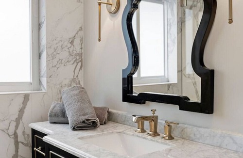 Central Corals Villa | 4100 Hyde Cove of Oakland Park with Free parking