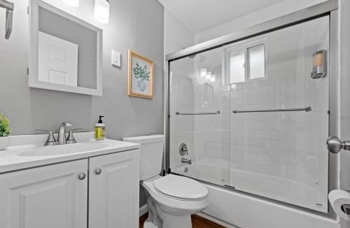 St. Charles Apartment | 411 San Juan Recently Renovated 2 Bedroom TownHome