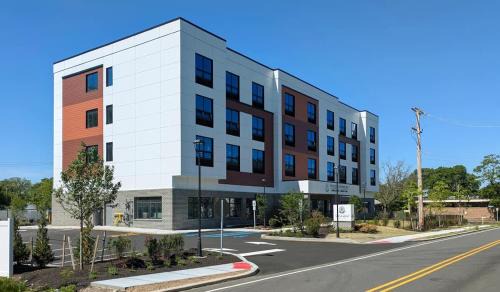 Morgan Apartment | 415 Modern Brand New Studio Apartment