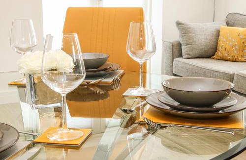 Shrewsbury Apartment | 42 Albury Place