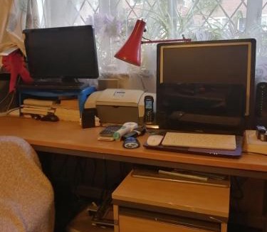 Middle Park and Sutcliffe House | 42 Churchbury Rd, Room 3